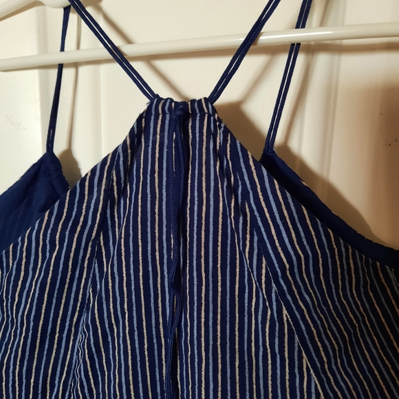 Converse One Star sleeveless tank. Medium, Navy w/ light blue and white stripes. - Picture 4 of 9